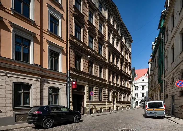 Old Riga 2 Bedroom Vecpilsetas Street Apartment
